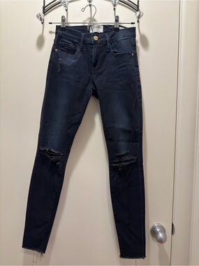 Frame Denim Dark Black le Skinny  de jeanne distressed 24